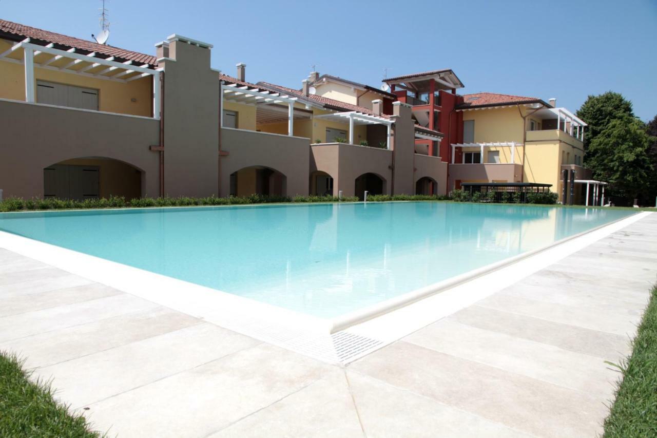 Vanilla apartment Peschiera del Garda Esterno foto